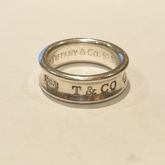 Authentic Tiffany & Co 1837 Ring Size 6.5 - Picture 2 of 3